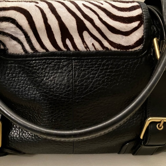 Black and White Zebra  Women's Bag by Keneth Cole genuine Leather.Vintage Y2K - Picture 7 of 12